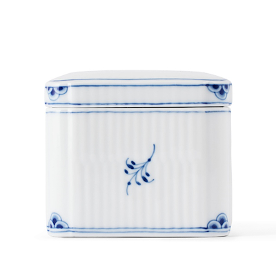 Royal Copenhagen Alfabet bonbonniere H 13 cl