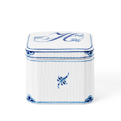 Royal Copenhagen Alfabet bonbonniere H 13 cl