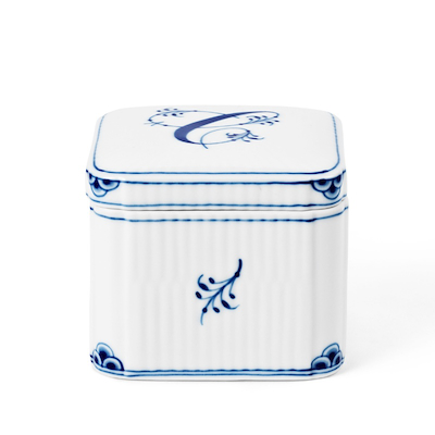 Royal Copenhagen Alfabet bonbonniere C 13 cl