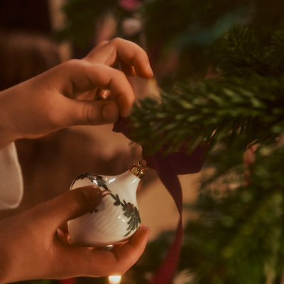 Royal Copenhagen Stjerne Riflet Jul 2025 ornamentsæt 2 stk.