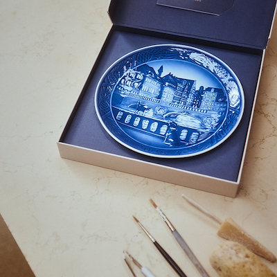 Royal Copenhagen juleplatte 2026 Marmorbroen Ø18 cm