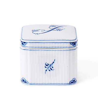 Royal Copenhagen Alfabet bonbonniere J 13 cl