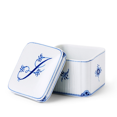 Royal Copenhagen Alfabet bonbonniere J 13 cl