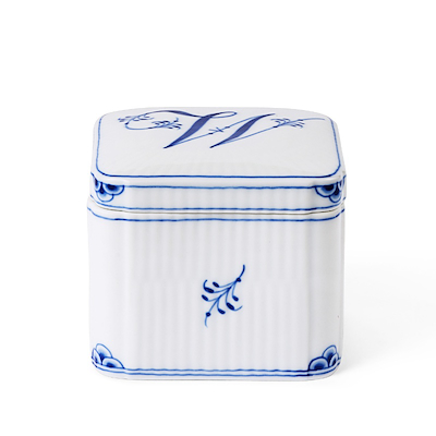 Royal Copenhagen Alfabet bonbonniere W 13 cl