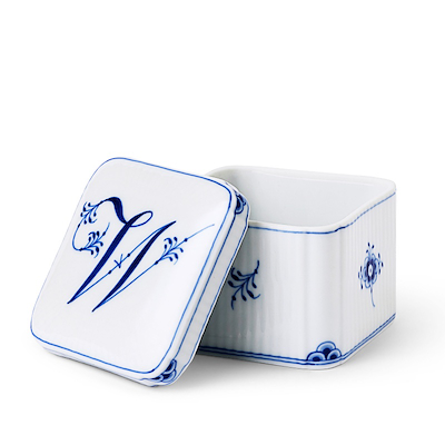 Royal Copenhagen Alfabet bonbonniere W 13 cl