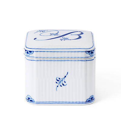 Royal Copenhagen Alfabet bonbonniere B 13 cl