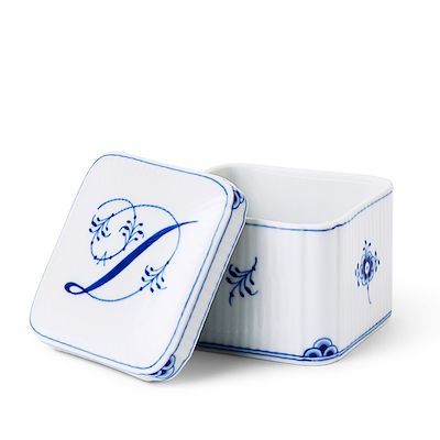 Royal Copenhagen Alfabet bonbonniere D 13 cl