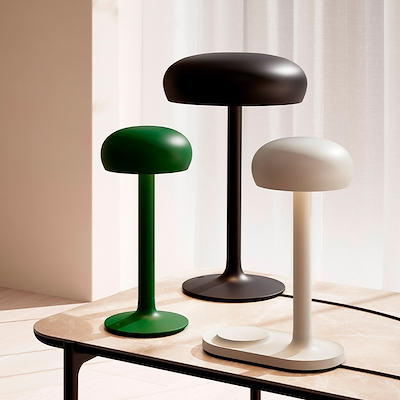 Eva Solo Emendo lampe med Qi trådløs oplader green