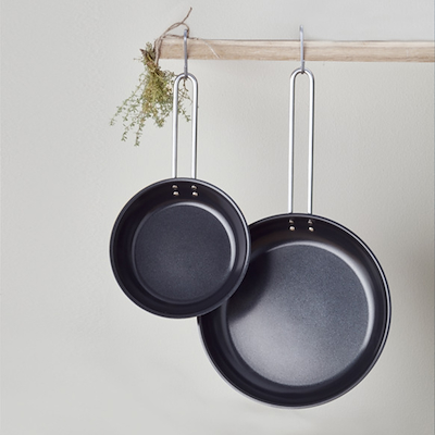 Eva Trio Recycled Stainless Steel stegepande med keramisk Slip-Let® belægning Ø20 cm