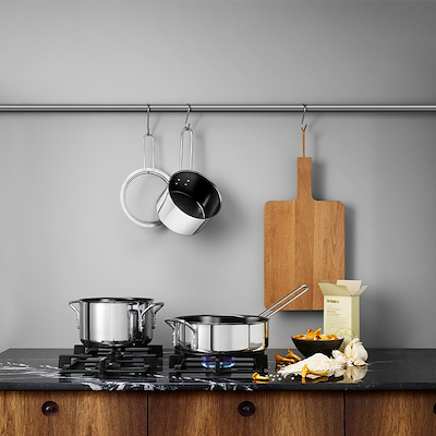 Eva Trio Recycled Stainless Steel kasserolle med keramisk Slip-Let® belægning 1,8 liter