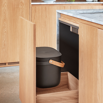 Eva Solo Reflect vægbeslag affaldsspand 6 liter