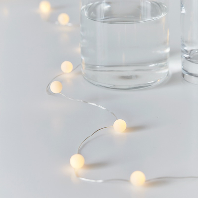 Sirius Ally bolde lyskæde 20 LED 2 meter