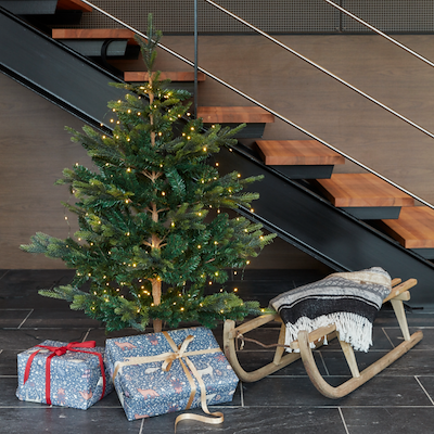 Sirius Axel juletræ med LED knirke H1,2 meter