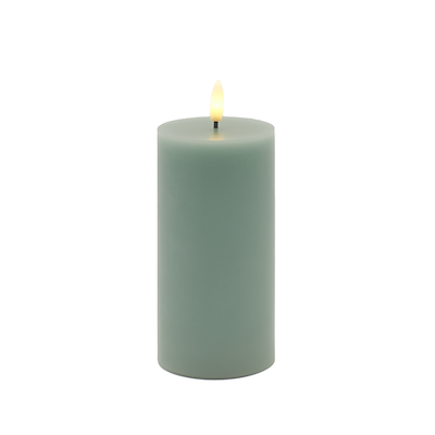 Sirius Sille LED bloklys olivengrøn Ø 7,5 cm H 15 cm