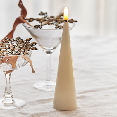 Sirius Sille Lak LED keglelys creme H 17 cm