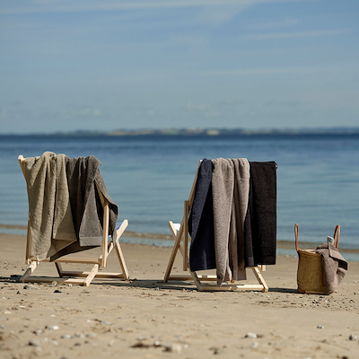 Zone Classic håndklæde mørkeblå 70x140 cm