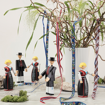 Kay Bojesen Norsk Bunad Kvinde sort/rød