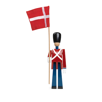 Kay Bojesen Figurines Fanebærer træfigur rød H 29,5 cm