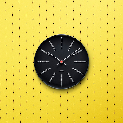 Arne Jacobsen Bankers vægur hvid/sort Ø21 cm