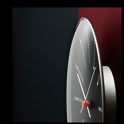 Arne Jacobsen Bankers vægur hvid/sort Ø21 cm