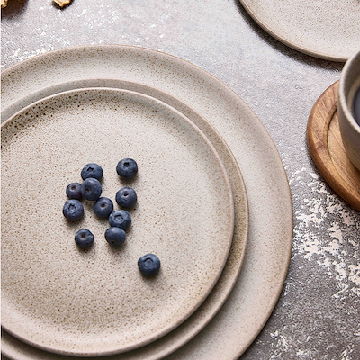 Aida RAW sandy beige frokosttallerken Ø23 cm
