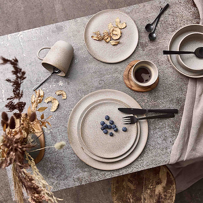 Aida RAW sandy beige frokosttallerken Ø 23 cm