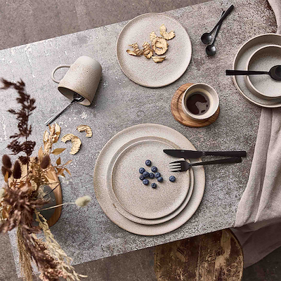 Aida RAW sandy beige frokosttallerken Ø 23 cm