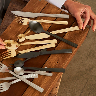 Aida RAW bestiksæt 24 dele mat sort