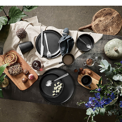 Aida RAW Titanium Black krus 35 cl