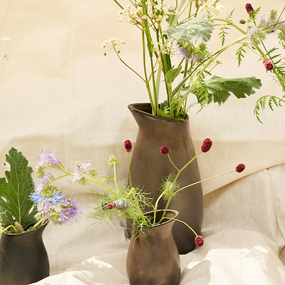 Aida RAW Titanium Black Flødekande 0,2 L