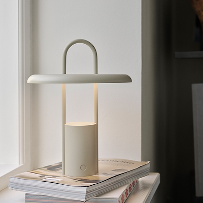Stelton Pier transportabel LED lampe sand