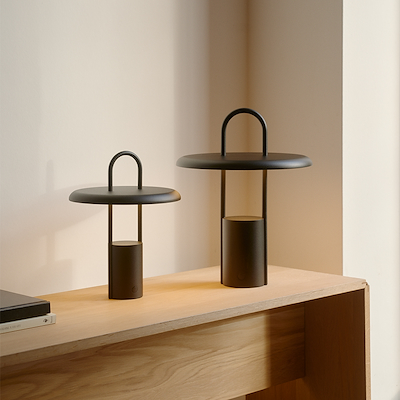 Stelton Pier portable LED lampe sort H33,5 cm