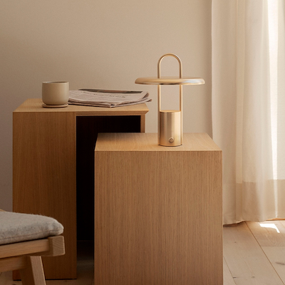 Stelton Pier transportabel LED lampe brass