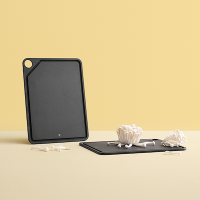 RIG-TIG Cut-It skærebræt fibertræ sort 39,8x29,8 cm