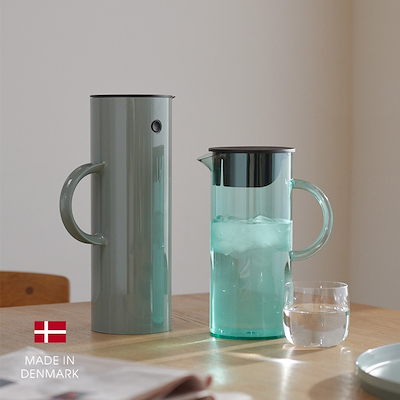 Stelton EM77 kande med låg dusty green 1,5 liter