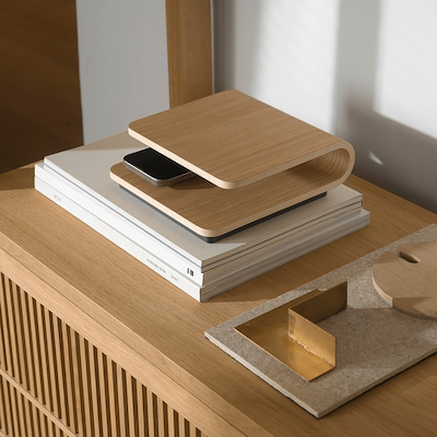 Stelton Ro trådløs oplader egetræ