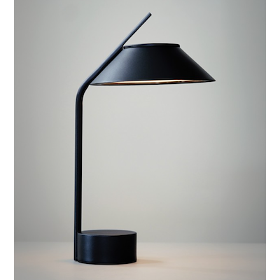 Stelton Vinkel LED lampe sort H 41,5 cm