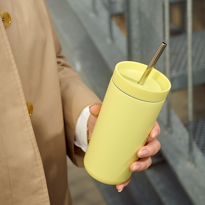 Stelton To Go Sip termokop med sugerør lysegul 0,4 liter