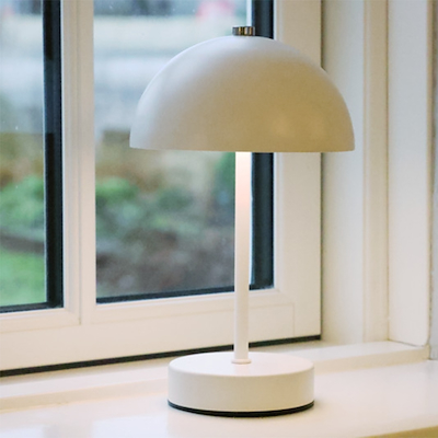 Cozzy bordlampe med touch hvid H20 cm