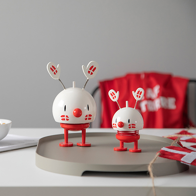 Hoptimist Birthday Bumble hvid H14,4 cm