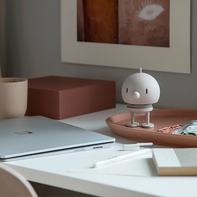 Hoptimist Soft Bumble figur ash H 10,7 cm