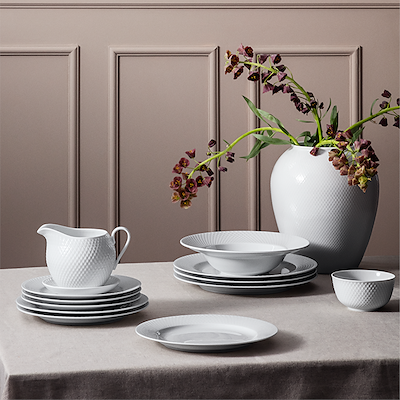 Lyngby Porcelæn Rhombe flad tallerken hvid 23 cm