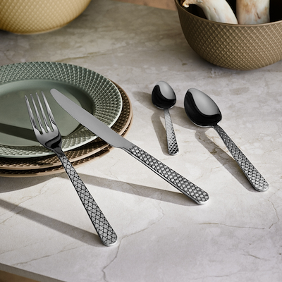 Lyngby Porcelæn Rhombe bestiksæt 16 dele