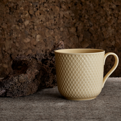 Lyngby Porcelæn Rhombe Earth krus med hank 39 cl marble