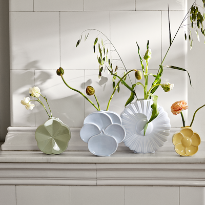 Lyngby Porcelæn Flower snerle vase grøn H 14 cm