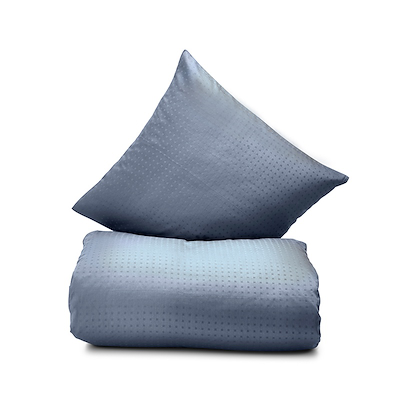 Juna Cube sengetøj støvet blå 140x200 cm 