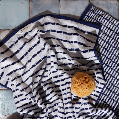 Juna Nuance håndklæde blå/mørkeblå 70x140 cm