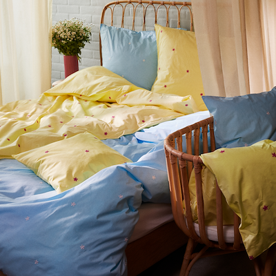 Juna Daisy sengetøj gul/lyserød 200x220 cm