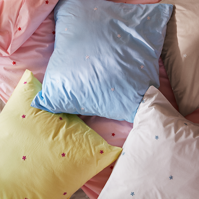 Juna Daisy sengetøj lyseblå/hvid 140x200 cm