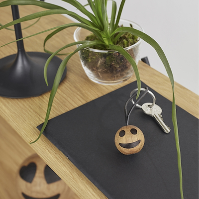 Spring Copenhagen nøglering smilende eg